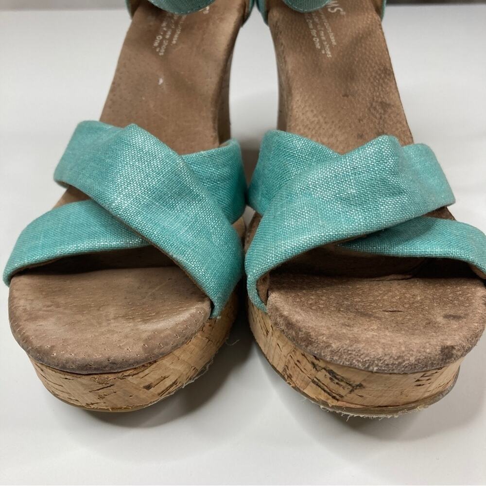 3/$30 Toms | Shimmery Aqua Cross Strappy Platform Cork Heels 9.5 - Picture 5 of 10